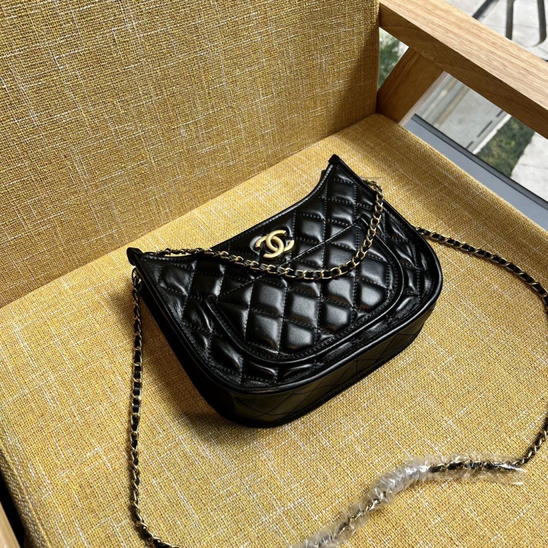 Ch**el hobo bags